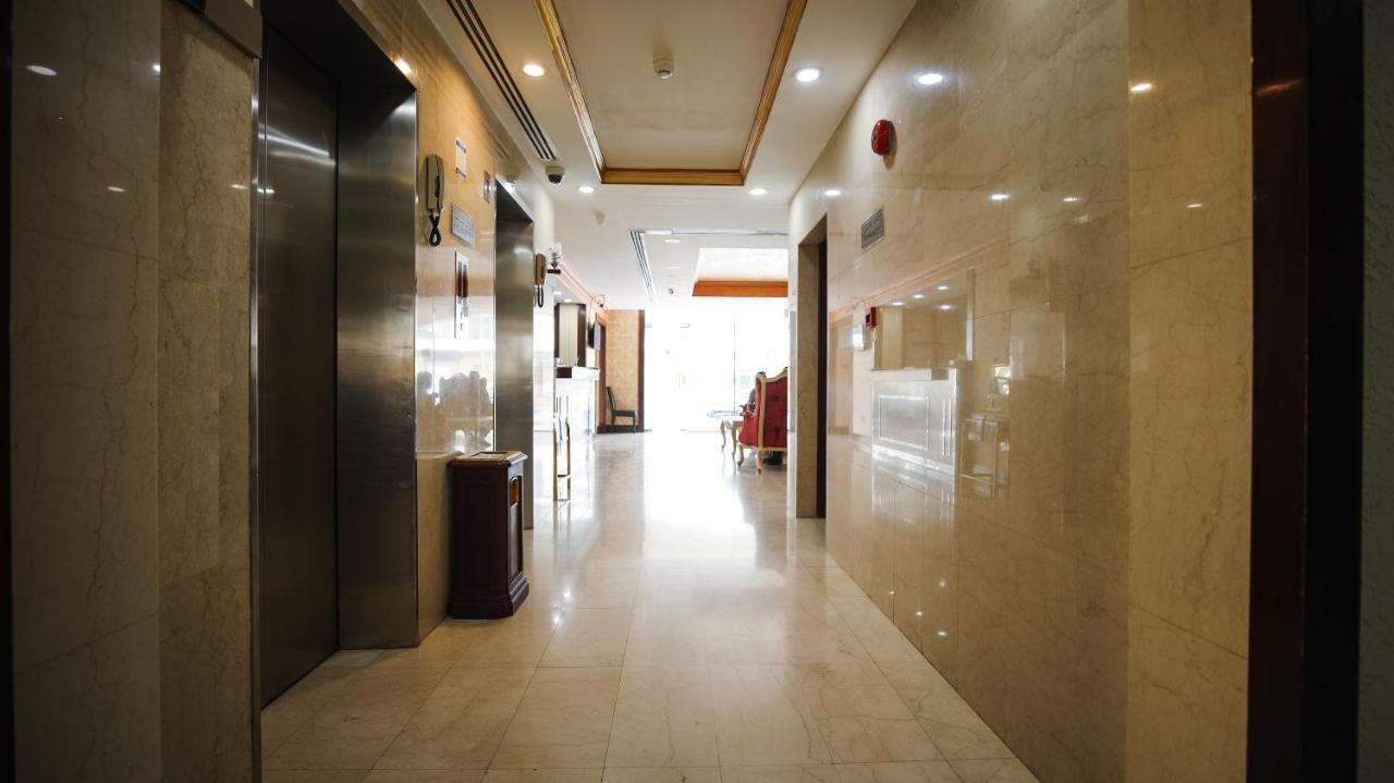 Green House Hotel Suites & Apartment Dubai Exteriör bild