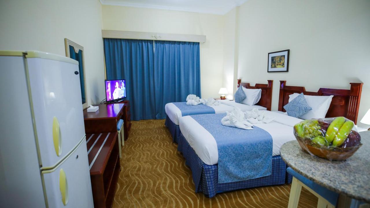 Green House Hotel Suites & Apartment Dubai Exteriör bild